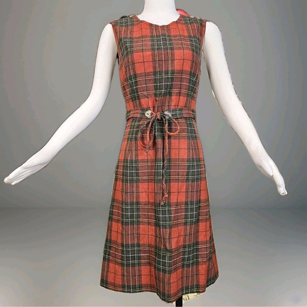 Vintage 1970s Dress Shift Pendleton Wool Red Plaid Tartan Sleeveless Belt